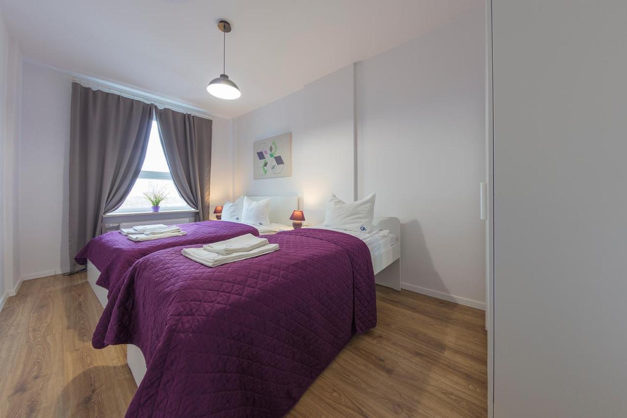 Golden Apartments - Pereca Варшава Екстериор снимка