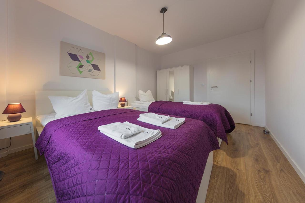 Golden Apartments - Pereca Варшава Екстериор снимка