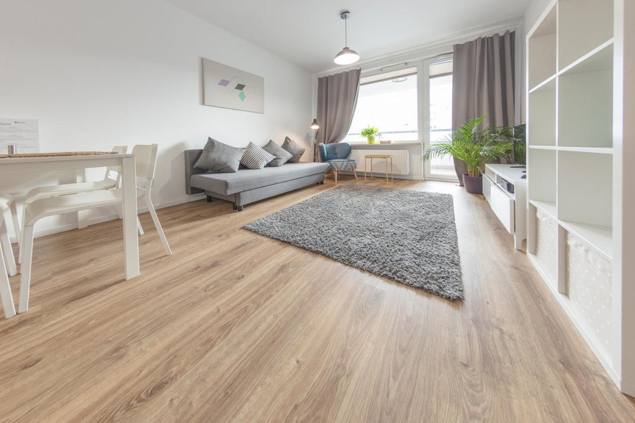 Golden Apartments - Pereca Варшава Екстериор снимка