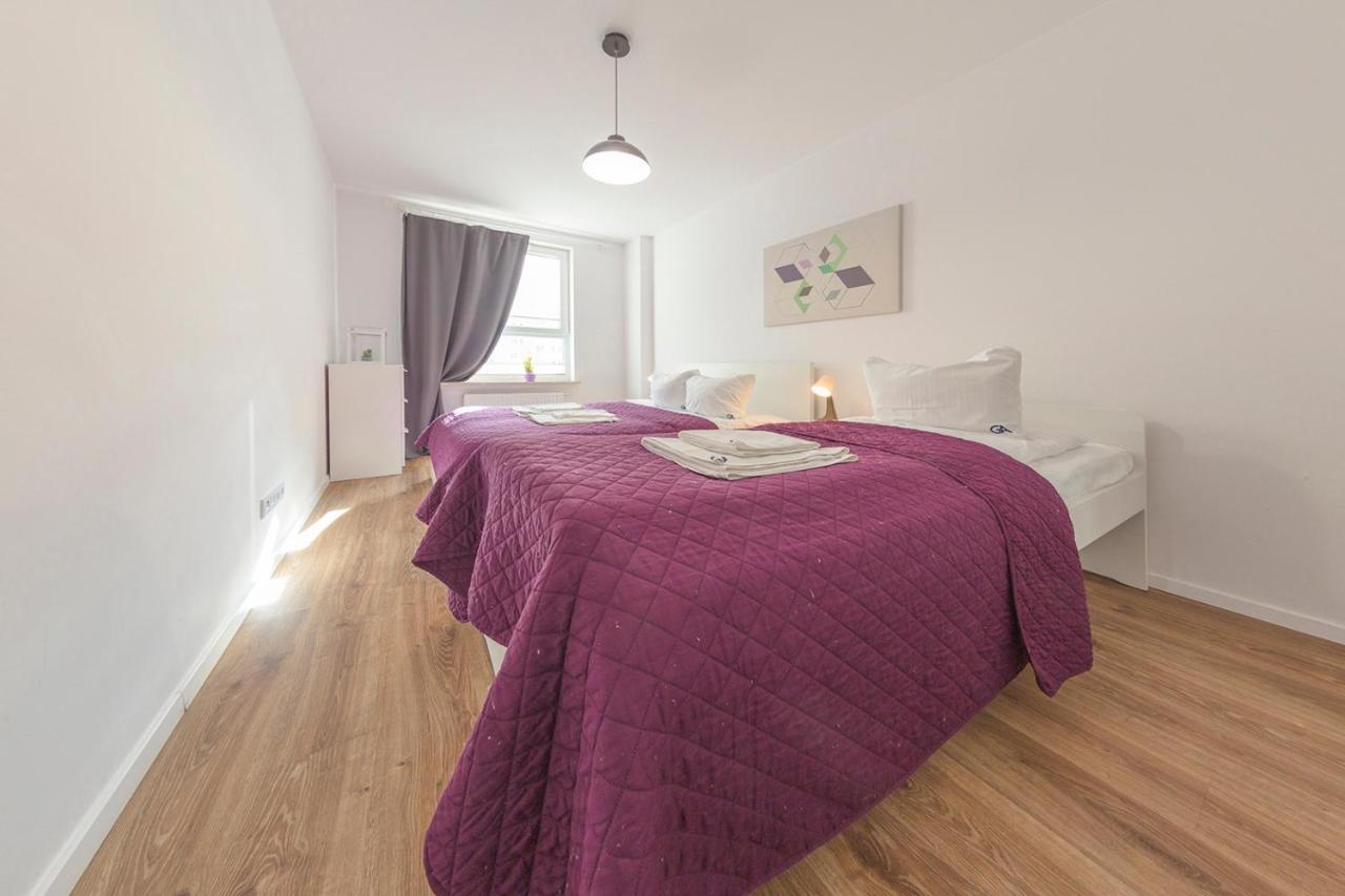 Golden Apartments - Pereca Варшава Екстериор снимка