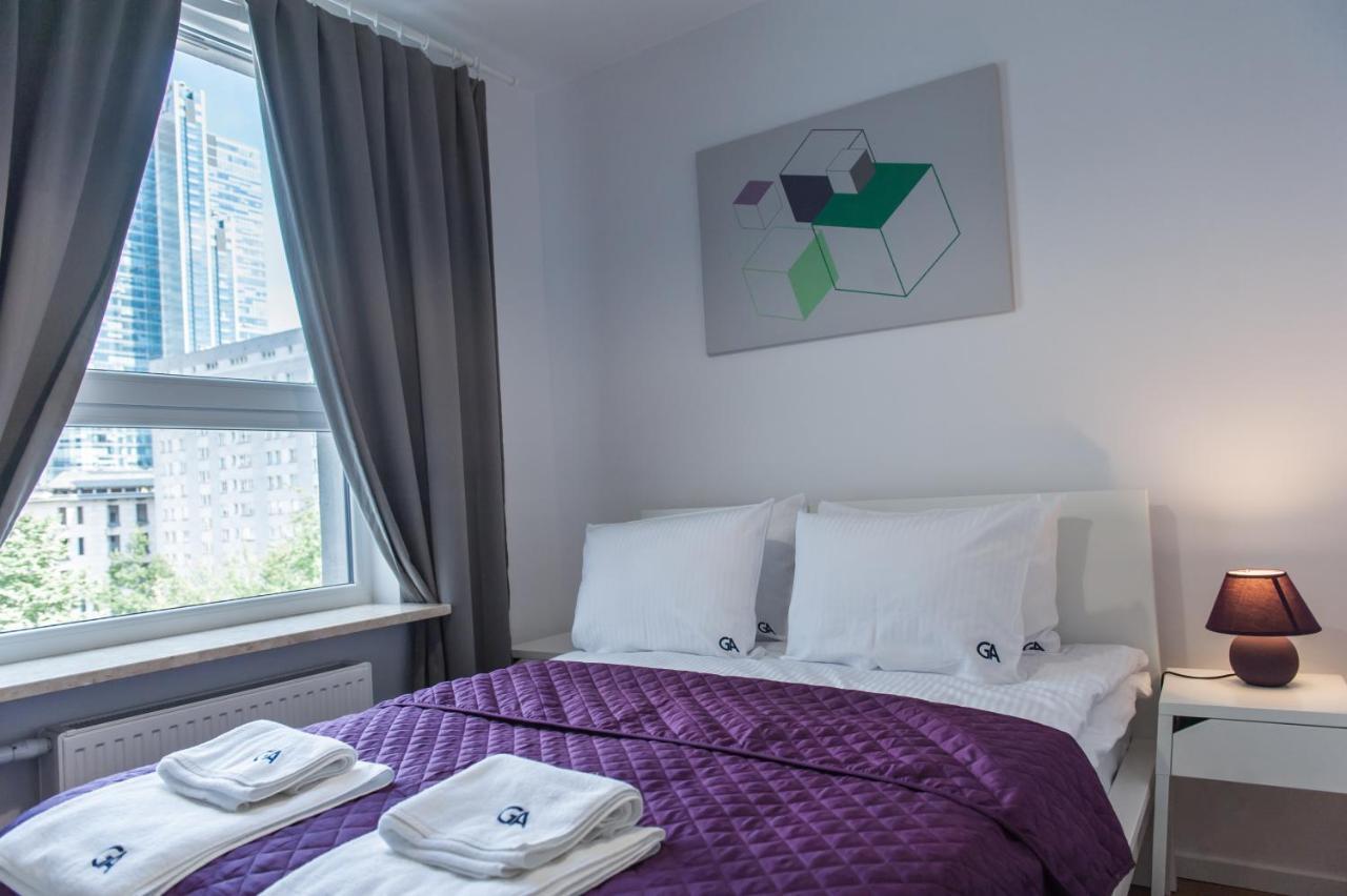 Golden Apartments - Pereca Варшава Екстериор снимка