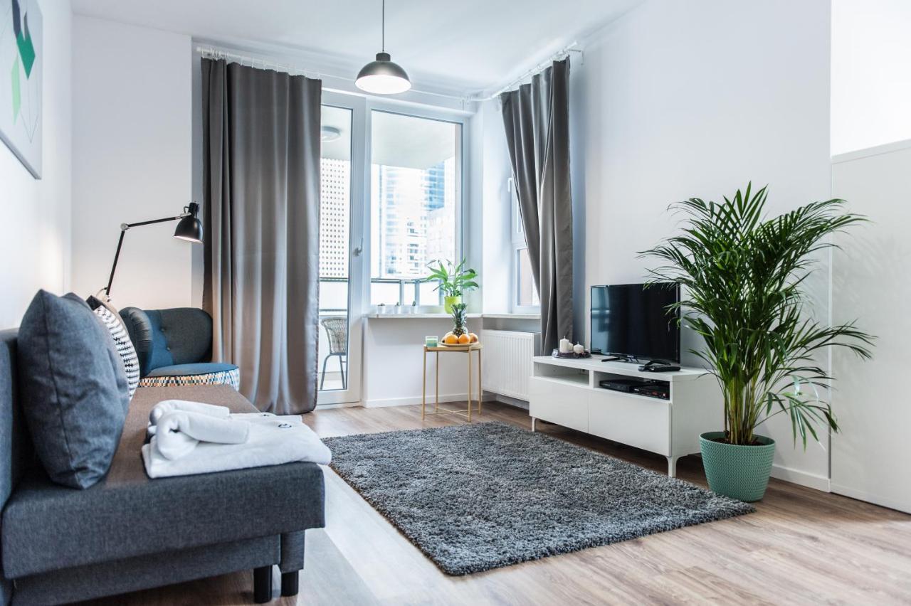 Golden Apartments - Pereca Варшава Екстериор снимка